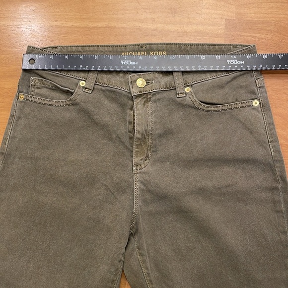 Michael Kors Izzy Cropped Skinny Jeans Size 10 MK logo  stretch Army Green Denim - Picture 7 of 9